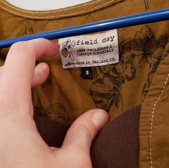 Tunic from Field Day - Picture 7 of 7